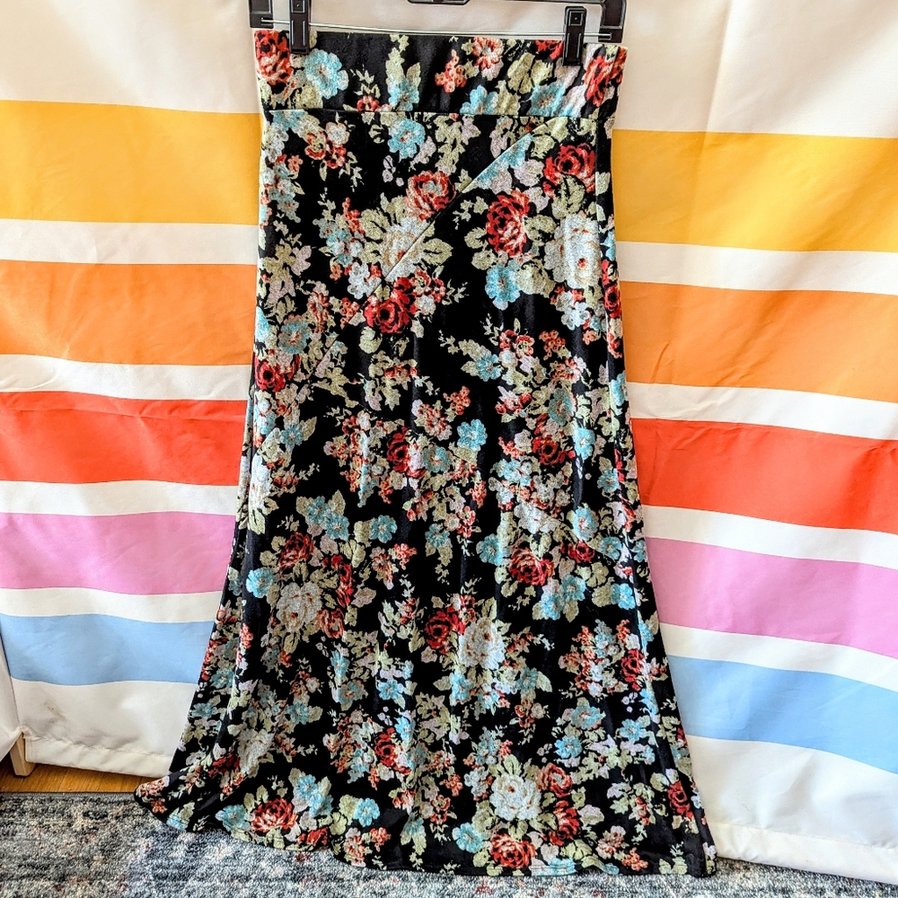 Vintage Black Floral Wet Seal Maxi Skirt NWT 90s Whimsigoth Bohemian Fall Multi